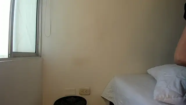 cowmarce online show from 12.15.25