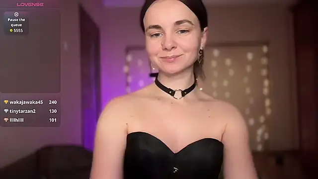 lanaloulou online show from 11.01.25