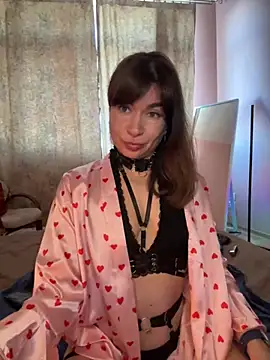 Mary Kiitty online show from 03.20.25