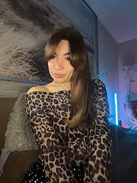 Mary Kiitty online show from 05.07.26