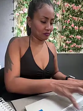 Ariana Rodriguez online show from 03.14.25