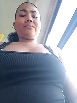 Ariana Rodriguez online show from 12.20.25