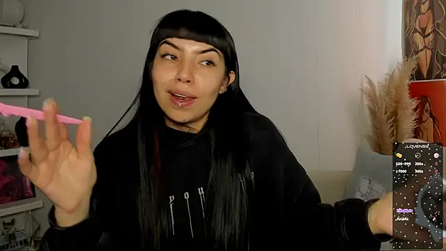 Saraa Desiree online show from 09.18.25