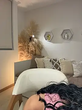 ValentinaMilann online show from 07.30.26