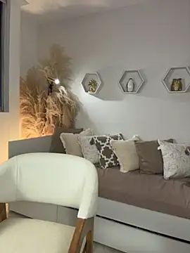 ValentinaMilann online show from 07.31.26