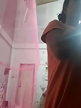 Snapshot of sexy-trisha1 chatting on 10.12.25 sexy-trisha1 online show from 10.12.25