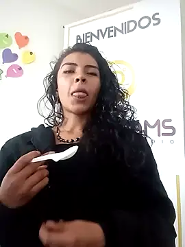 Devil AliceXo online show from 03.18.25