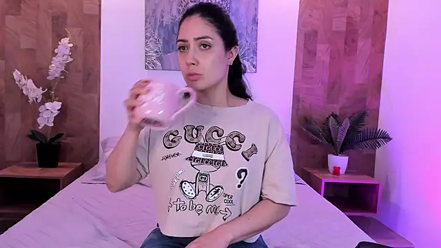 Snapshot of isabella_winkler chatting on 07.18.26 isabella winkler online show from 07.18.26