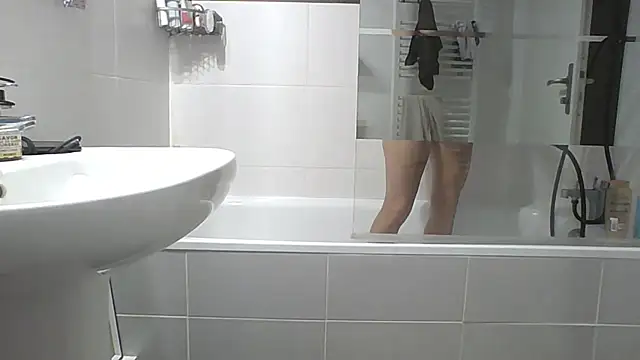 Valentinette online show from 07.30.26
