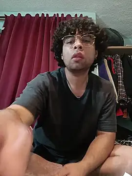 Snapshot of DocPepino chatting on 02.04.26 DocPepino online show from 02.04.26