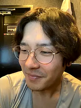 Snapshot of waka3232 chatting on 09.09.25 waka3232 online show from 09.09.25