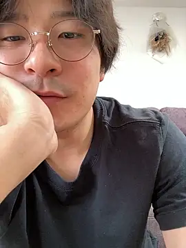 Snapshot of waka3232 chatting on 09.11.25 waka3232 online show from 09.11.25