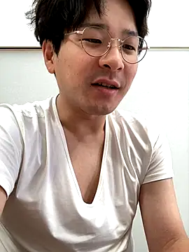 Snapshot of waka3232 chatting on 09.18.25 waka3232 online show from 09.18.25