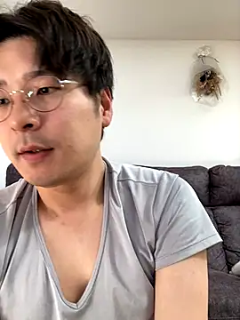 Snapshot of waka3232 chatting on 10.09.25 waka3232 online show from 10.09.25