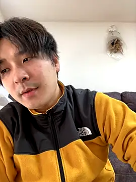 Snapshot of waka3232 chatting on 11.04.25 waka3232 online show from 11.04.25