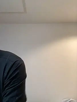 Snapshot of waka3232 chatting on 11.11.25 waka3232 online show from 11.11.25