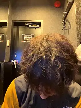 Snapshot of waka3232 chatting on 11.22.25 waka3232 online show from 11.22.25