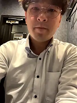 Snapshot of waka3232 chatting on 11.25.25 waka3232 online show from 11.25.25