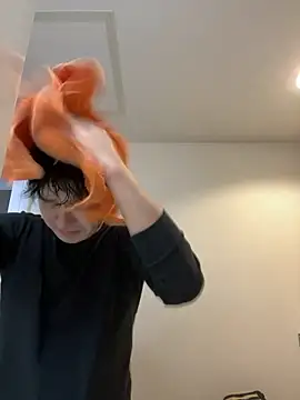 Snapshot of waka3232 chatting on 11.28.25 waka3232 online show from 11.28.25