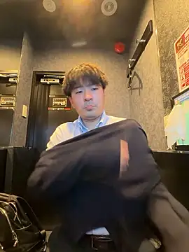 Snapshot of waka3232 chatting on 11.28.25 waka3232 online show from 11.28.25