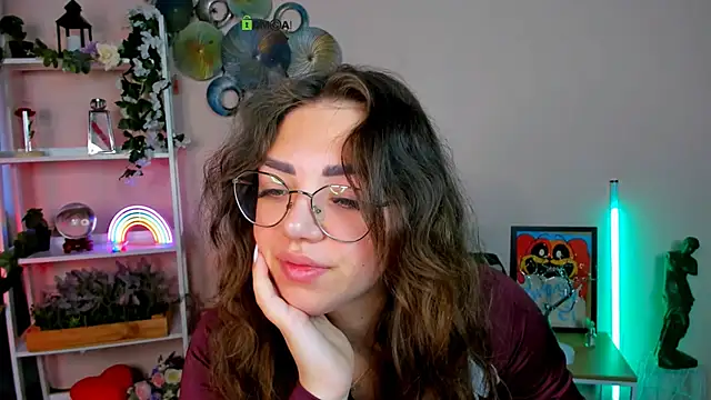 kiki swan online show from 04.29.26
