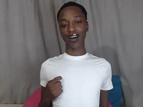 Snapshot of DarkTwink20 chatting on 03.18.25 DarkTwink20 online show from 03.18.25