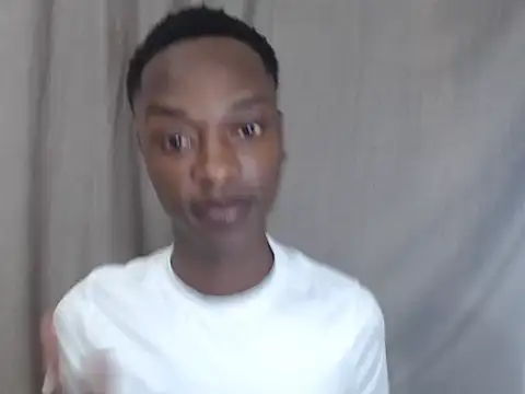 Snapshot of DarkTwink20 chatting on 03.19.25 DarkTwink20 online show from 03.19.25