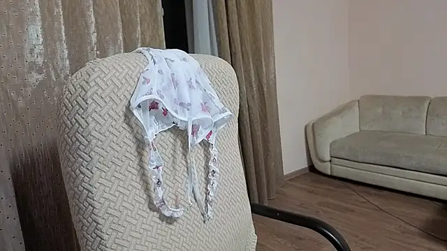 Wane Witch online show from 09.14.25