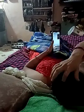 Snapshot of adp-007 chatting on 03.05.25 adp-007 online show from 03.05.25