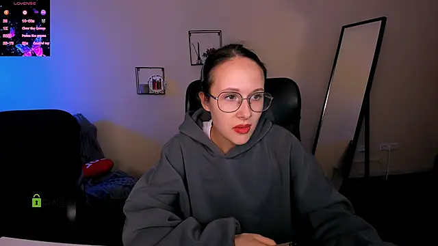 mona cloud online show from 09.09.25