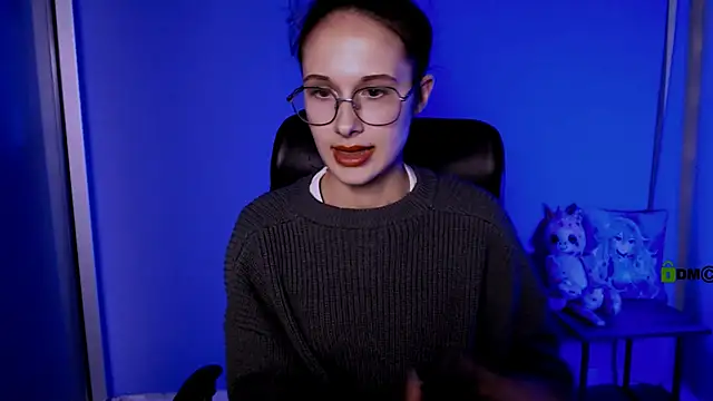 mona cloud online show from 10.09.25