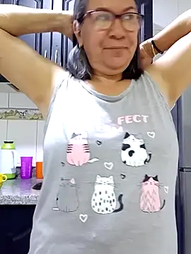 victoria wayne online show from 11.10.25