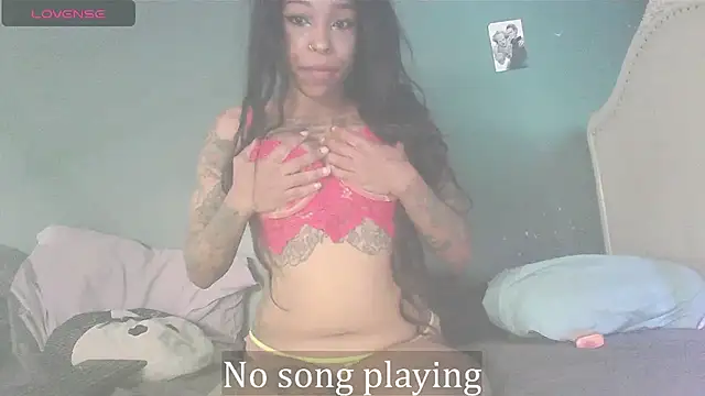 Snapshot of StellaDallas69 chatting on 02.12.26 StellaDallas69 online show from 02.12.26