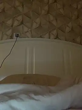 Snapshot of Saysay-7 chatting on 11.14.25 Saysay-7 online show from 11.14.25