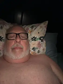 superbearboss online show from 11.23.25