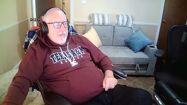 superbearboss online show from 05.01.26