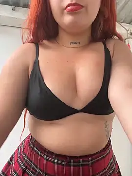 Karina Leon online show from 01.31.26