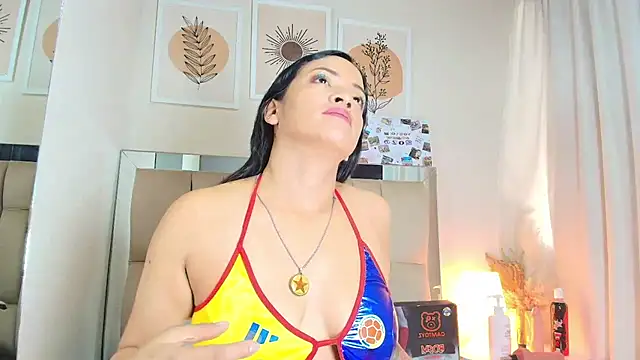 Snapshot of AvaX_777 chatting on 07.20.26 AvaX 777 online show from 07.20.26