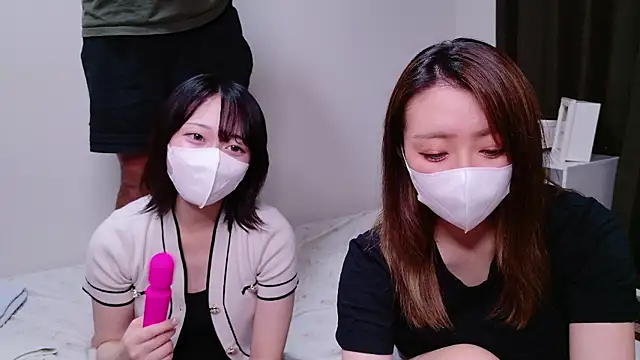 Snapshot of Rodrigues_Lucas chatting on 09.10.25 Rodrigues Lucas online show from 09.10.25