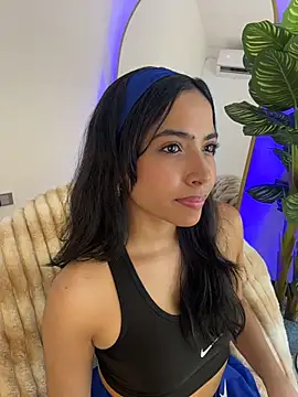  Emily Thompson  online show from 03.17.26