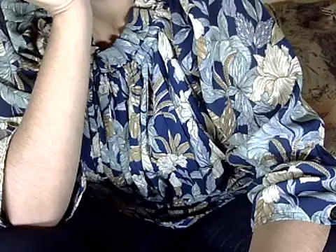 Snapshot of priya_patel chatting on 09.27.25 priya patel online show from 09.27.25