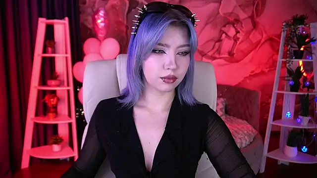 SelenaIris online show from 02.22.26