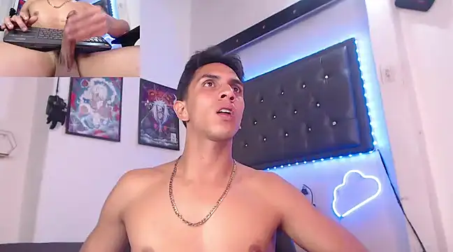 Snapshot of Monkey_uchiha777 chatting on 03.18.25 Monkey uchiha777 online show from 03.18.25