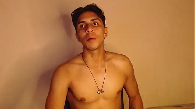 Snapshot of Monkey_uchiha777 chatting on 09.26.25 Monkey uchiha777 online show from 09.26.25