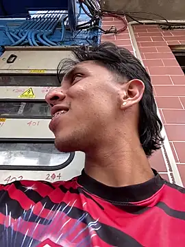 Snapshot of Monkey_uchiha777 chatting on 09.28.25 Monkey uchiha777 online show from 09.28.25