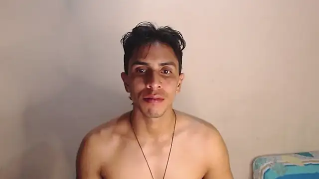 Snapshot of Monkey_uchiha777 chatting on 09.30.25 Monkey uchiha777 online show from 09.30.25