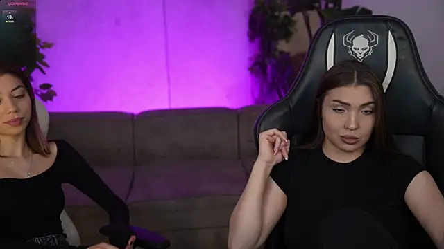 Billie054 online show from 10.15.25