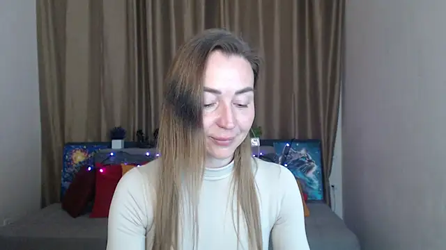 Snapshot of Kiss_julli88I chatting on 03.10.25 Kiss julli88I online show from 03.10.25