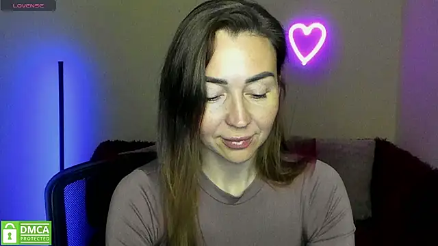 Snapshot of Kiss_julli88I chatting on 03.12.25 Kiss julli88I online show from 03.12.25