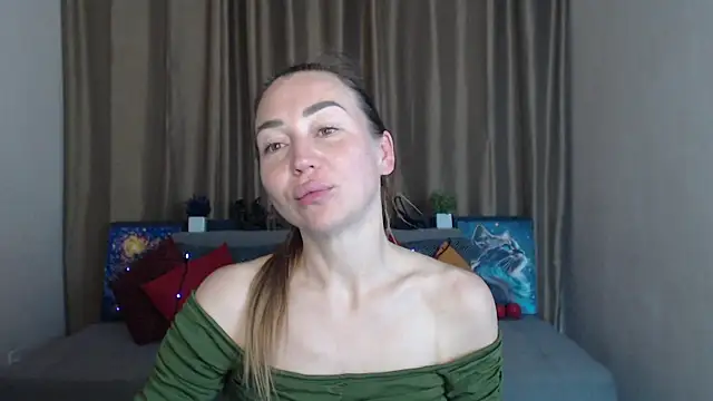 Snapshot of Kiss_julli88I chatting on 03.19.25 Kiss julli88I online show from 03.19.25